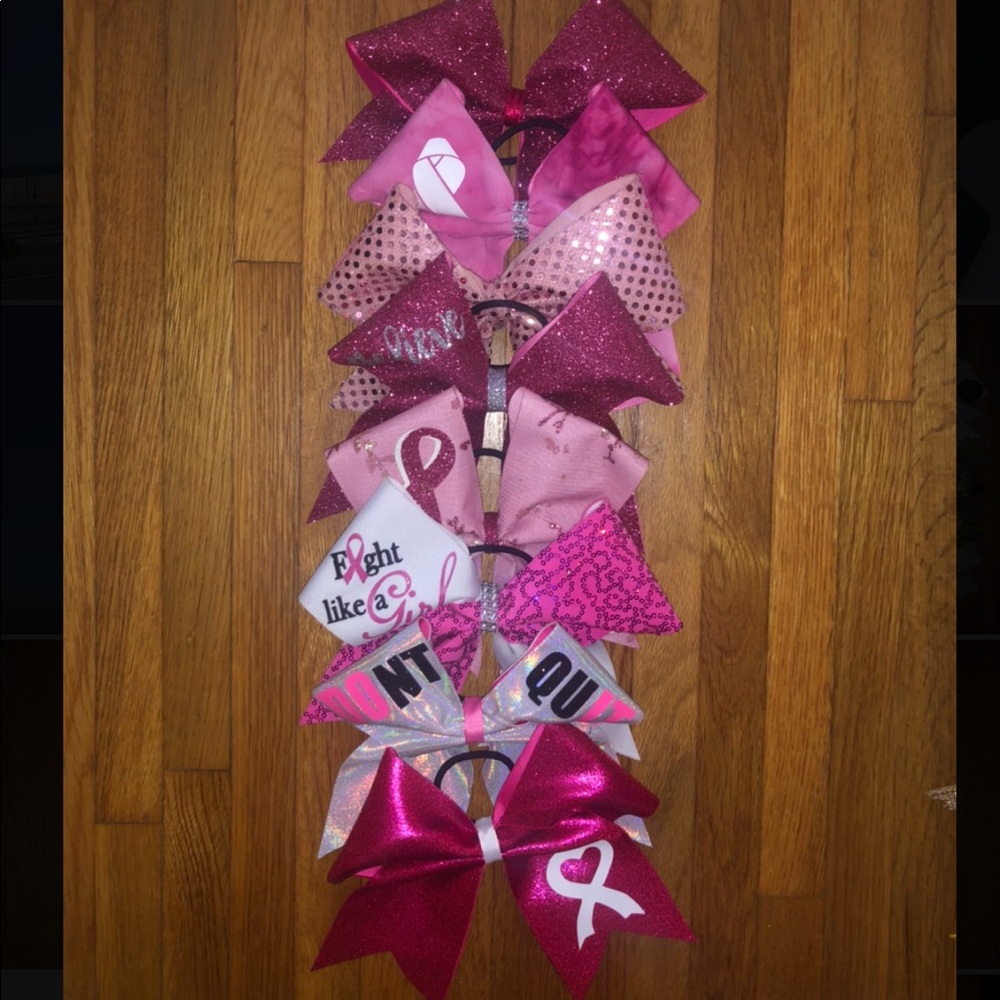 Cheer bows - Picture 4 of 6
